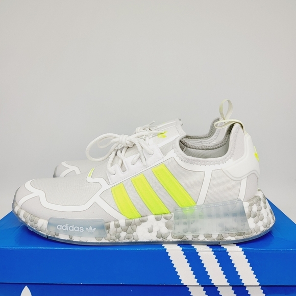 New Adidas NMD_R1 Men\'s Running Shoes Size 10.5
